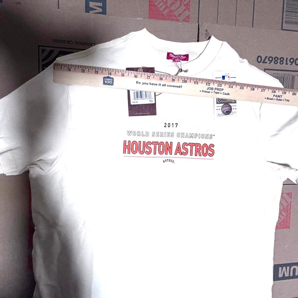 Rare Mitchell Ness Houston Astros 2017 World Series Champs T Shirt Women Sm NWT - Picture 5 of 12